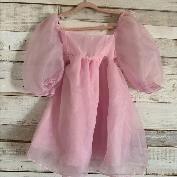 Pink Puff Sleeve mini Dress - Picture 2 of 3